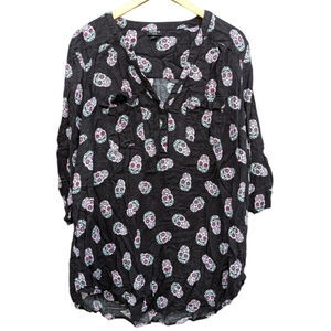 Torrid Woman Plus Size 2X Black Pop Over Blouse Tab Sleeve Sugar Skull Goth Neon